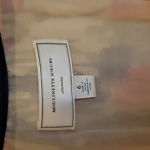 Dress - Picture 3 of 4